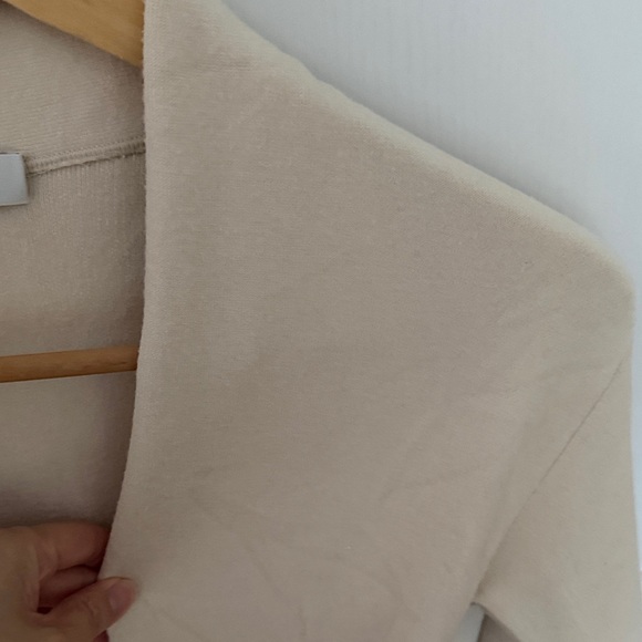 Babaton Beige Robe - Picture 3 of 7